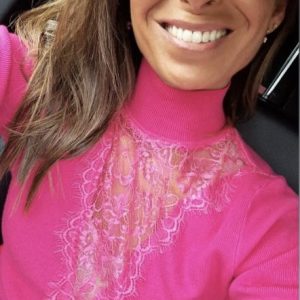 Camisola meia Gola C/ Renda Decote
