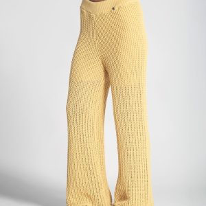 Calças Perfuradas Crochet