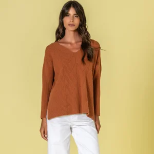 Camisola Decote V Com Perfurados