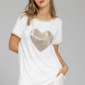 T-Shirt Coração Lantejoulas