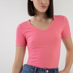 T-Shirt Malha Canelada Decote V