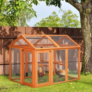 PawHut Galinheiro para Exterior 140×88,5×106 cm Galinheiro para 1-3 Galinhas com 3 Poleiros Estrutura de Madeira e 2 Portas com Fechadura para Pátio Madeira