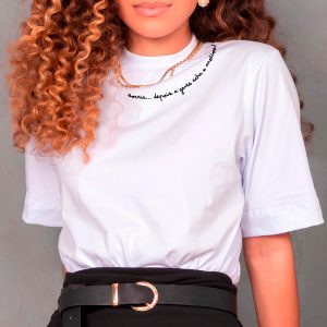 Sorria… depois a gente acha o motivo T-Shirt Gola Alta