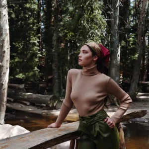 Camisola Canelada Lurex Gola Alta